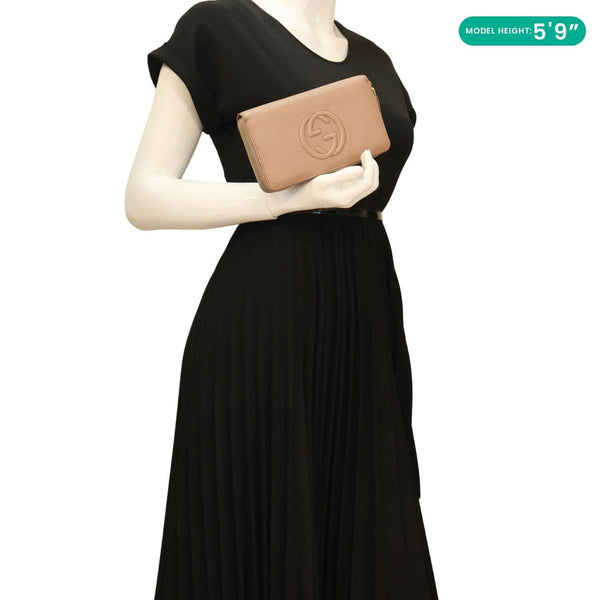 GUCCI Soho Pebbled Calfskin Zip Around Wallet Pink 308280