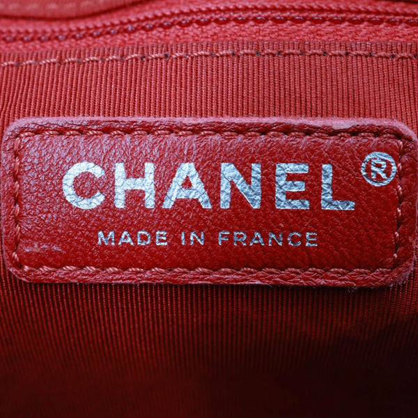 CHANEL Casual Rock Airlines Flap Quilted Crumpled Calfskin Leather Shoulder Bag Red