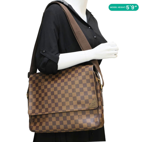 LOUIS VUITTON Shelton MM Damier Ebene Messenger Bag Brown