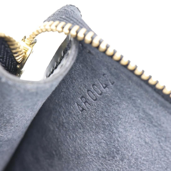 LOUIS VUITTON Epi Leather Pochette Black
