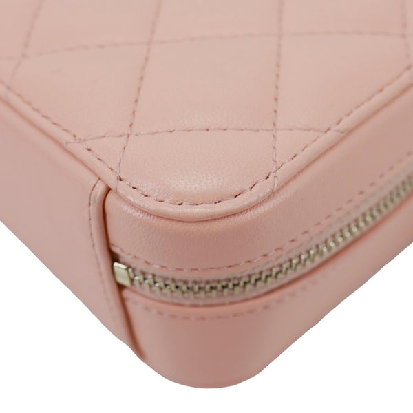 CHANEL CC Pearl Crush Quilted Lambskin Leather Camera Case Pink