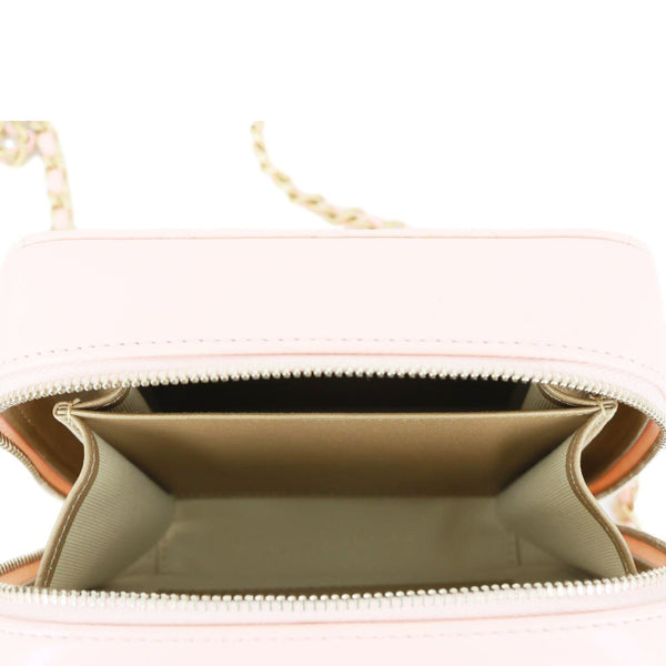 CHANEL CC Pearl Crush Quilted Lambskin Leather Camera Case Pink