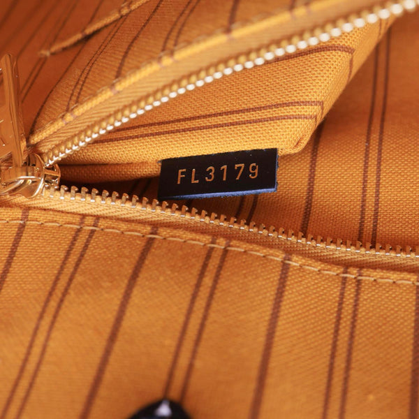 LOUIS VUITTON Onthego Jungle GM Giant Monogram Canvas Tote Shoulder Bag Black