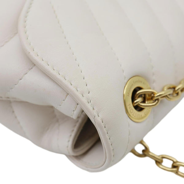 LOUIS VUITTON New Wave Chain MM Calfskin Leather Shoulder Bag Off White