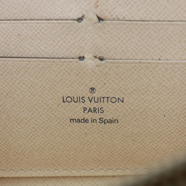 LOUIS VUITTON Damier Azur Zippy Wallet White