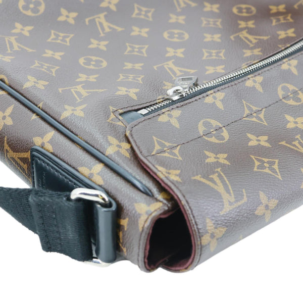 LOUIS VUITTON Abbesses Monogram Canvas Messenger Bag Brown