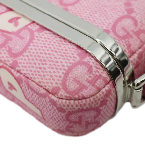 GUCCI x Palace GG Supreme Canvas Airpod Case Pink