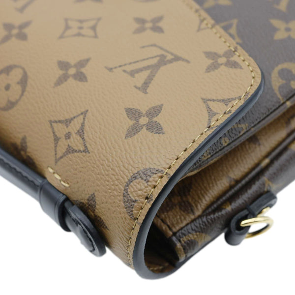 LOUIS VUITTON Metis Pochette Reverse Monogram Canvas Crossbody Bag Brown