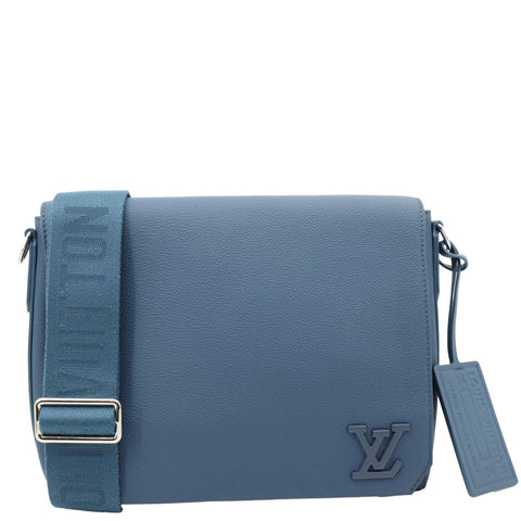 LOUIS VUITTON Takeoff Aerogram Leather Messenger Bag Navy Blue