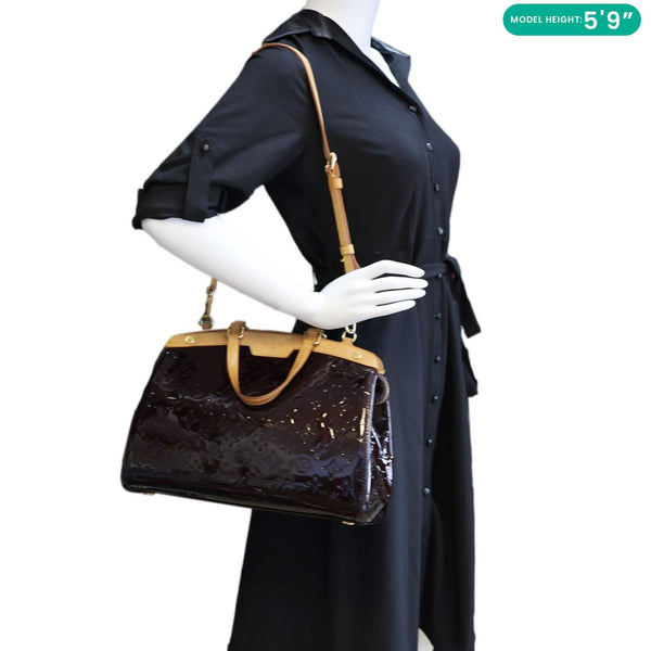 LOUIS VUITTON Brea MM Monogram Vernis Satchel Bag Amarante