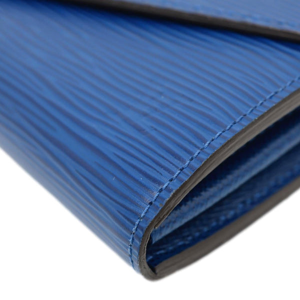LOUIS VUITTON Sarah Epi Leather Wallet Blue