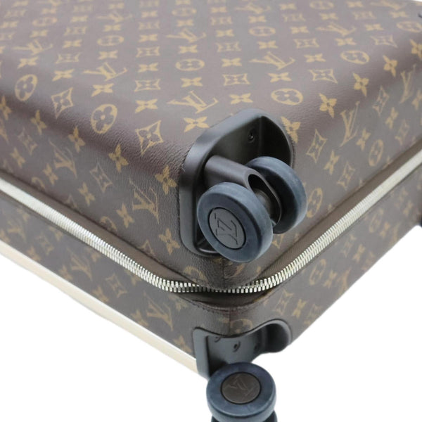 LOUIS VUITTON Horizon 50 Monogram Canvas Rolling Suitcase Brown