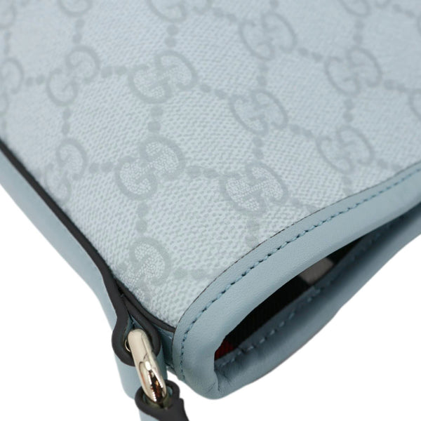 GUCCI GG Emblem GG Supreme Canvas Bucket Bag Light Blue 847090