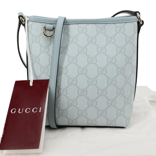 GUCCI GG Emblem GG Supreme Canvas Bucket Bag Light Blue 847090