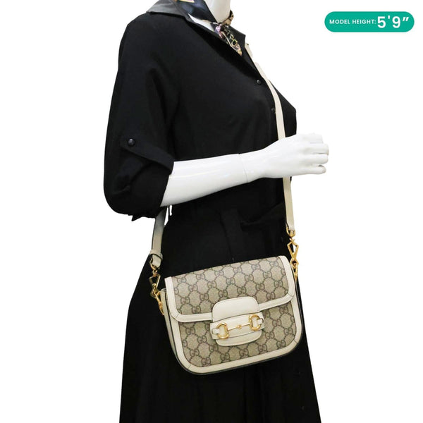 GUCCI Horsebit 1955 GG Supreme Canvas Shoulder Bag Beige 658574