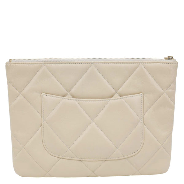 CHANEL Interlocking CC Quilted 19 Leather O-Case Off White
