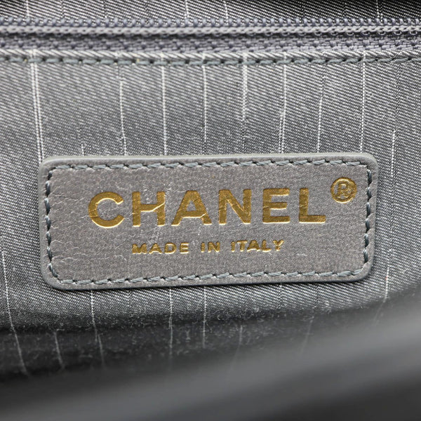 CHANEL Westminster Pearl Flap Medium Quilted Lambskin Shoulder Bag Black