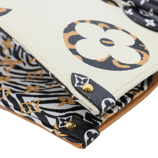 LOUIS VUITTON Onthego Jungle GM Giant Monogram Canvas Tote Shoulder Bag White