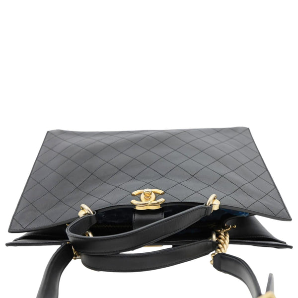 CHANEL Chic Affinity CC Quilted Leather Tote Shoulder Bag Black