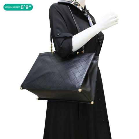 CHANEL Chic Affinity CC Quilted Leather Tote Shoulder Bag Black