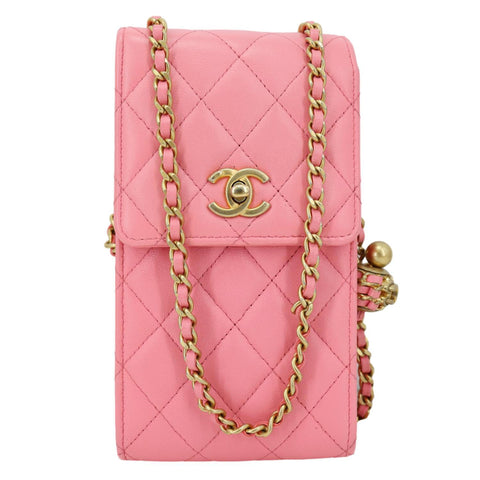 CHANEL Pearl Crush CC Quilted Leather Crossbody Phone Holder Pink
