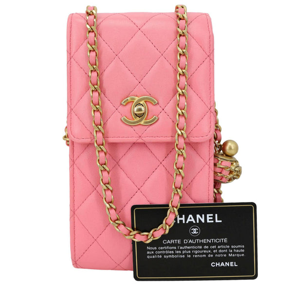 CHANEL Pearl Crush CC Quilted Leather Crossbody Phone Holder Pink