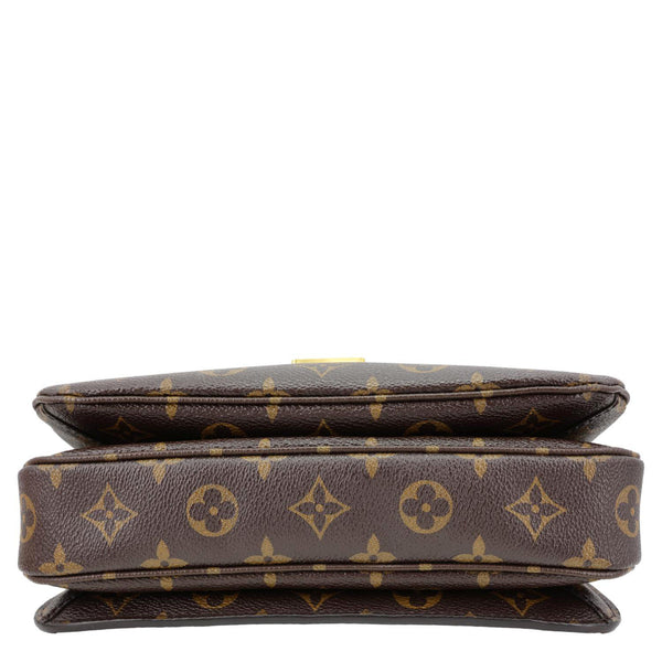 LOUIS VUITTON Metis Pochette Monogram Canvas Crossbody Bag Brown