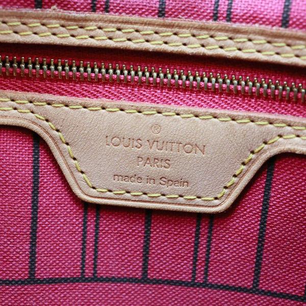 LOUIS VUITTON Neverfull MM Monogram Canvas Tote Bag Brown