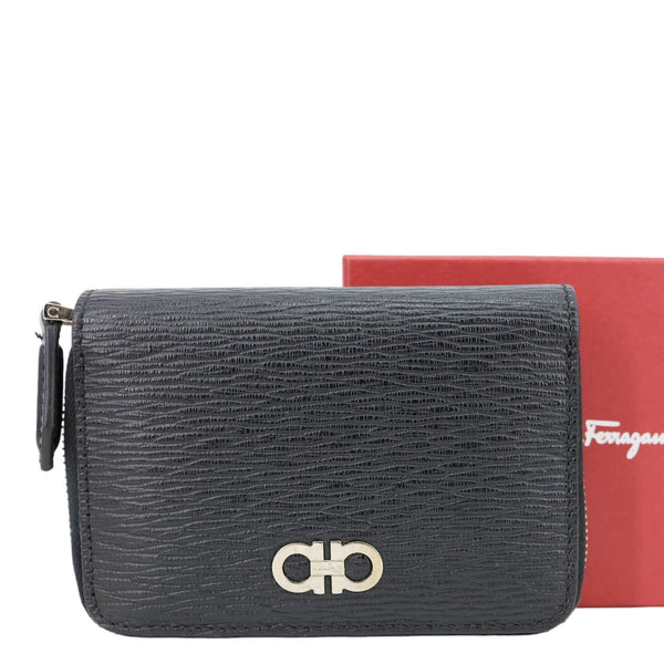 SALVATORE FERRAGAMO Gancini Textured Leather Card Case Black