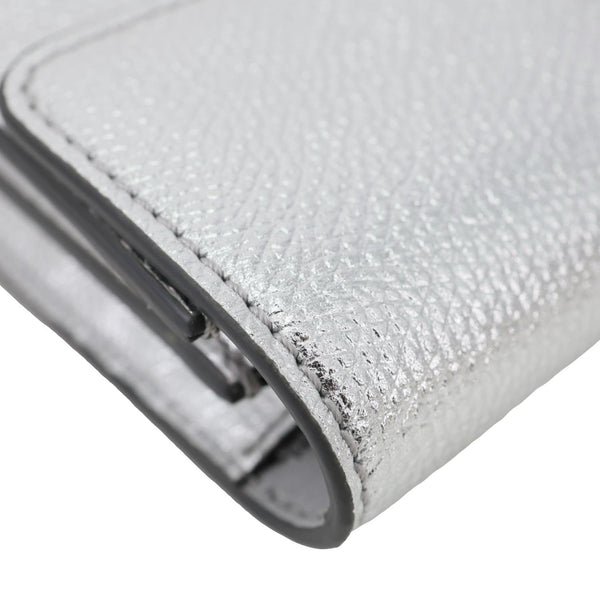VALENTINO VLogo Metallic Leather Wallet On Chain Silver