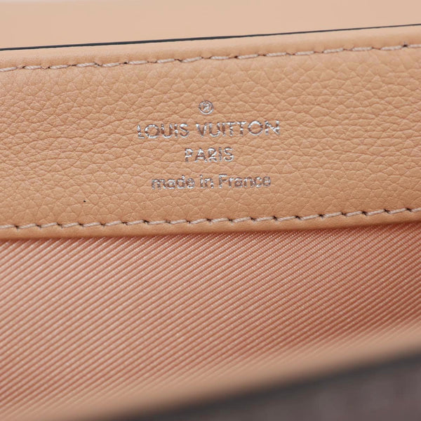 LOUIS VUITTON Lockme II BB  Pebbled Leather Crossbody Bag Rose Fog