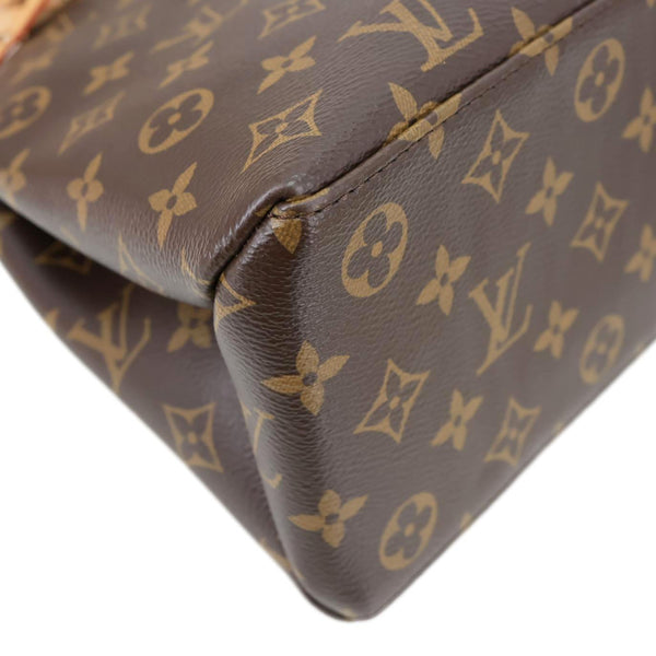 LOUIS VUITTON Petit Palais Monogram Canvas Shoulder Bag Brown