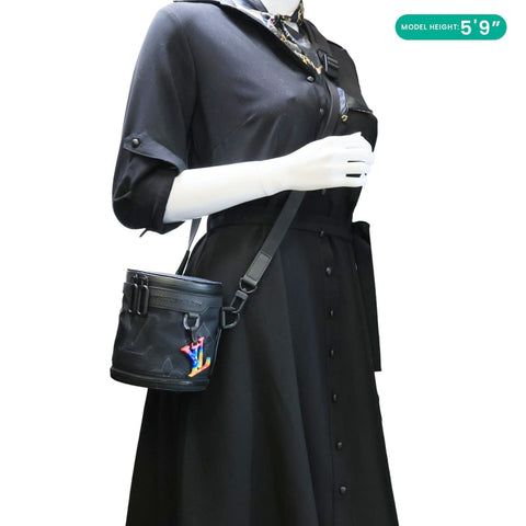 LOUIS VUITTON 2054 Expandable Polochon Nylon Shoulder Bag Black