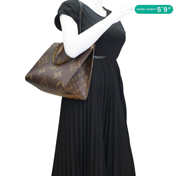 LOUIS VUITTON Onthego MM Giant Monogram Reverse Canvas Tote Bag Brown