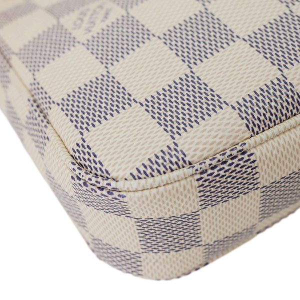 LOUIS VUITTON Pochette Accessoires Damier Azur Pouch White