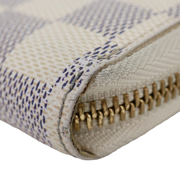 LOUIS VUITTON Damier Azur Zippy Wallet White