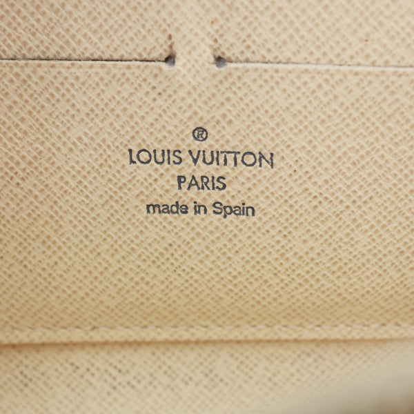 LOUIS VUITTON Damier Azur Zippy Wallet White