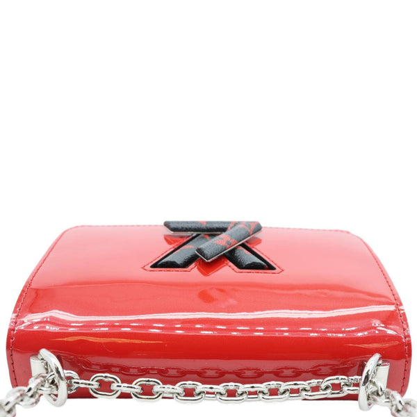 LOUIS VUITTON Twist PM Infrarouge Vernis Chain Shoulder Bag Red