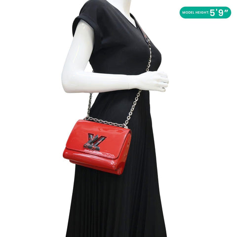 LOUIS VUITTON Twist PM Infrarouge Vernis Chain Shoulder Bag Red