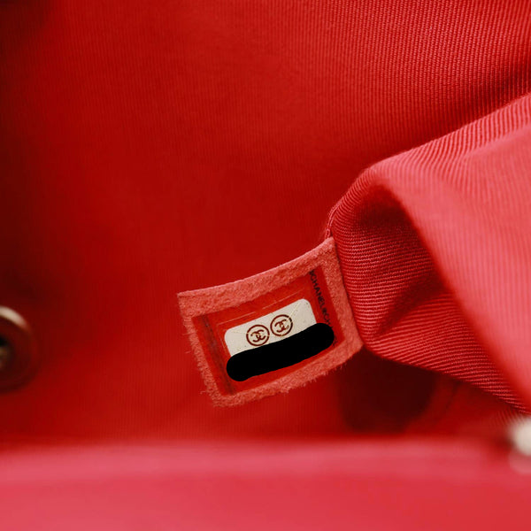 CHANEL Mademoiselle Chic Flap Medium Leather Shoulder Bag Red
