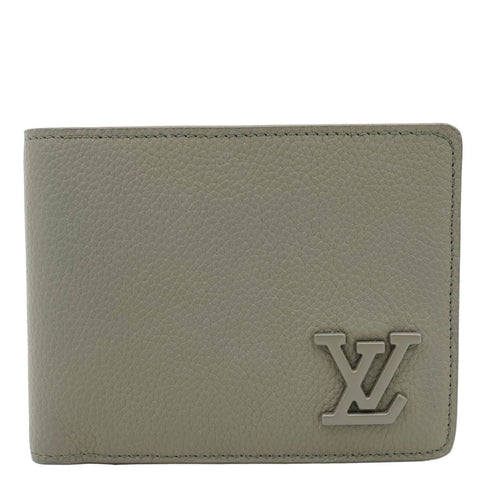 LOUIS VUITTON Multiple Wallet Aerogram Grained Calfskin Leather Clutch Green