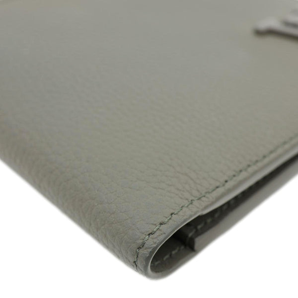 LOUIS VUITTON Multiple Wallet Aerogram Grained Calfskin Leather Clutch Green