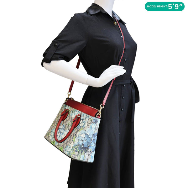 GUCCI Zip Top GG Supreme Blooms Canvas Tote Bag Beige 409534