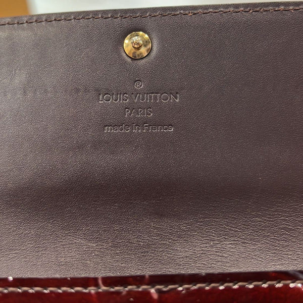 LOUIS VUITTON Sarah Vintage Vernis Leather Wallet Amarante