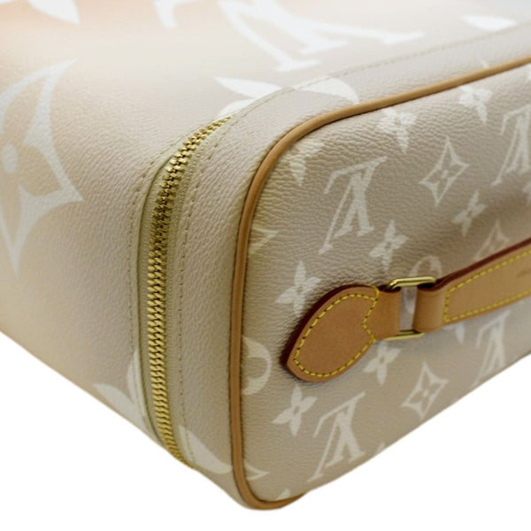 LOUIS VUITTON By The Pool Nice BB Monogram Giant Canvas Vanity Case Brume