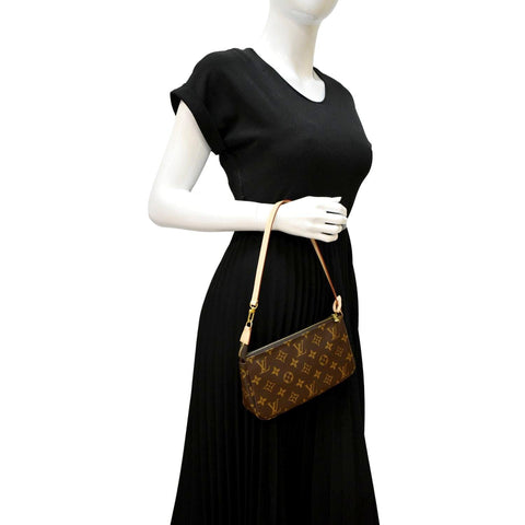 Louis Vuitton Pochette Accessories Canvas Pouch Bag Brown Color