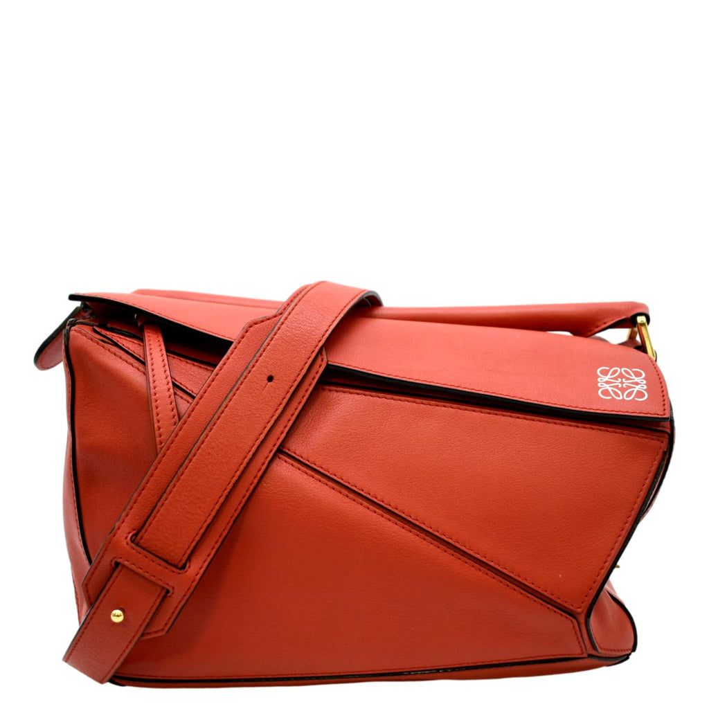 LOEWE Puzzle Medium Leather Shoulder Bag Red