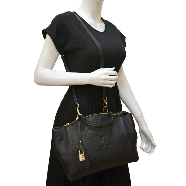 LOUIS VUITTON Petit Palais Monogram Empreinte Leather Shoulder Bag Black