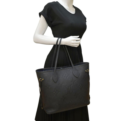 LOUIS VUITTON Neverfull MM Empreinte Leather Tote Shoulder Bag Black