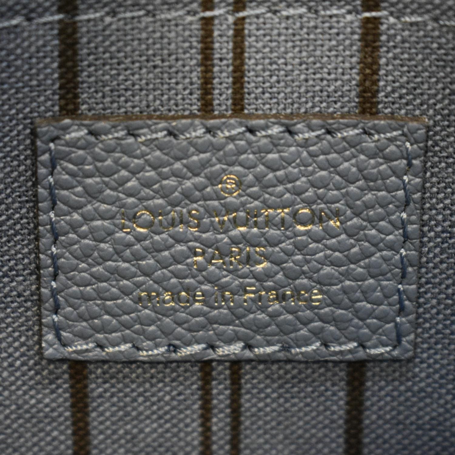 Montaigne leather handbag Louis Vuitton Blue in Leather - 35505765